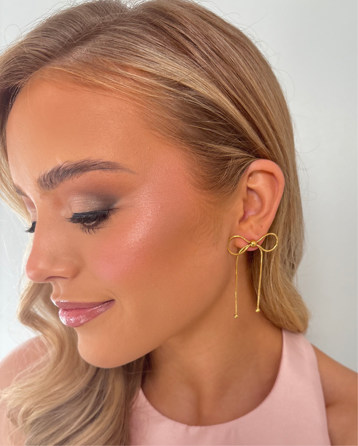 Bailey - Gold Bow Earring