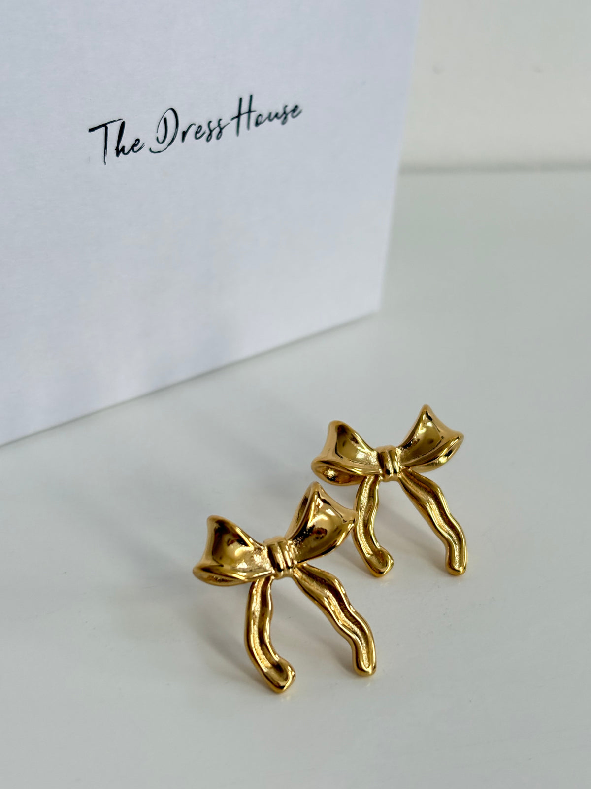 Bety - Gold Bow Earring