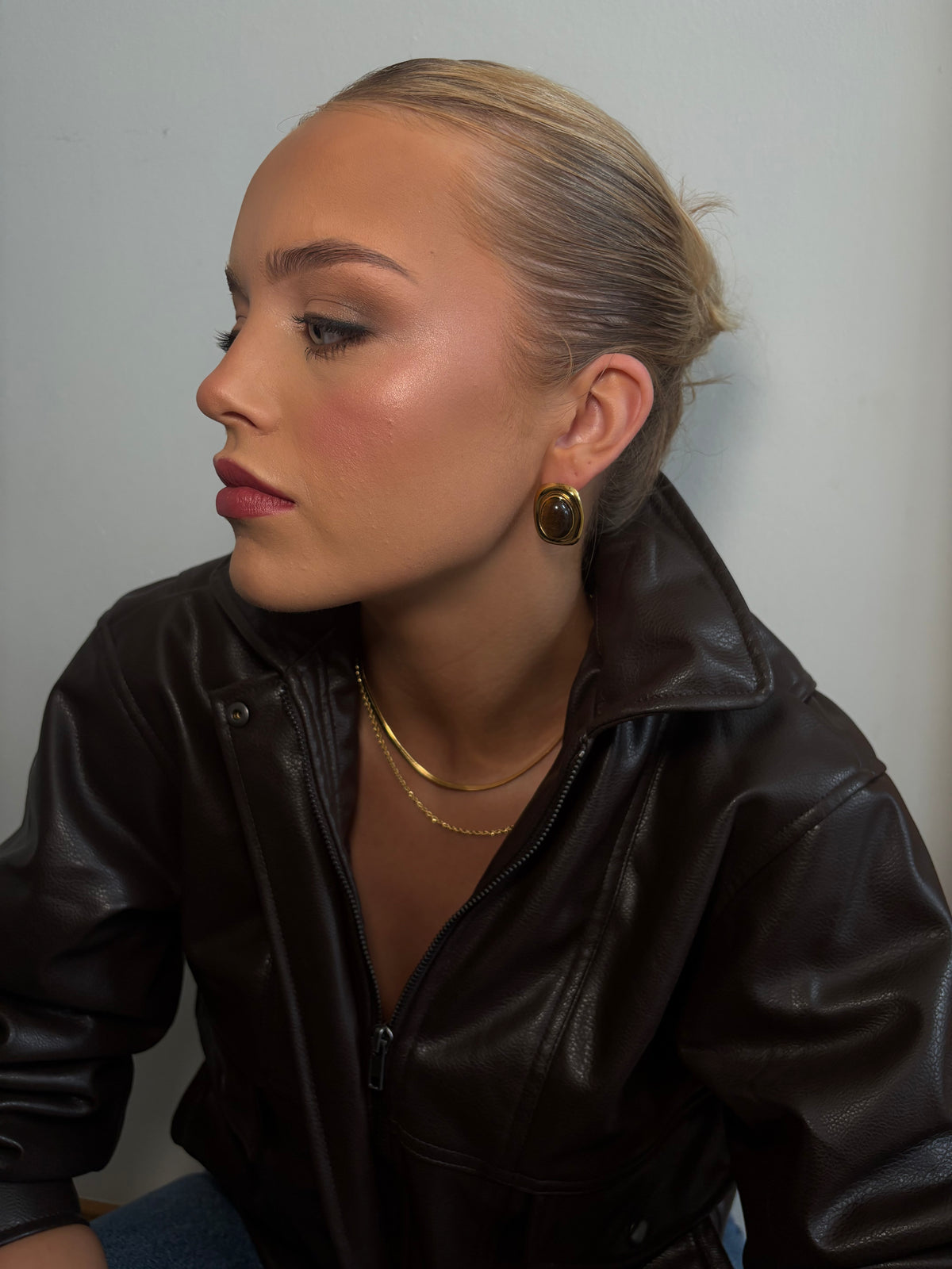 Cassie - Tortoise Brown Gold Earring