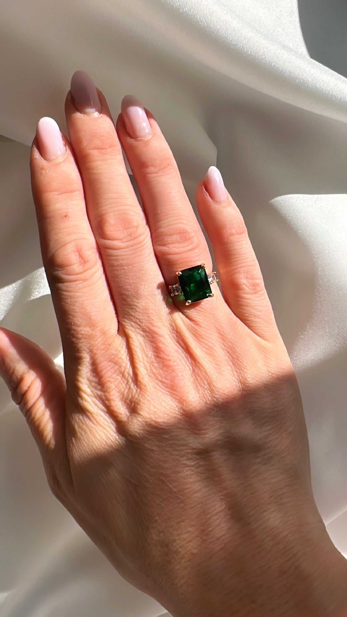 Jessica green adjustable ring