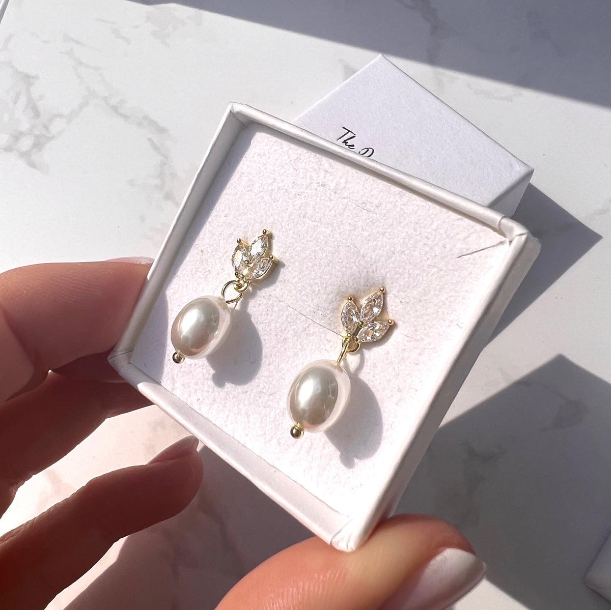 Hayley gold pearls (gift box inc)