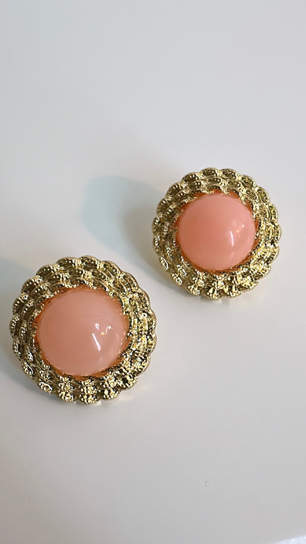 Sienna peachy studs 