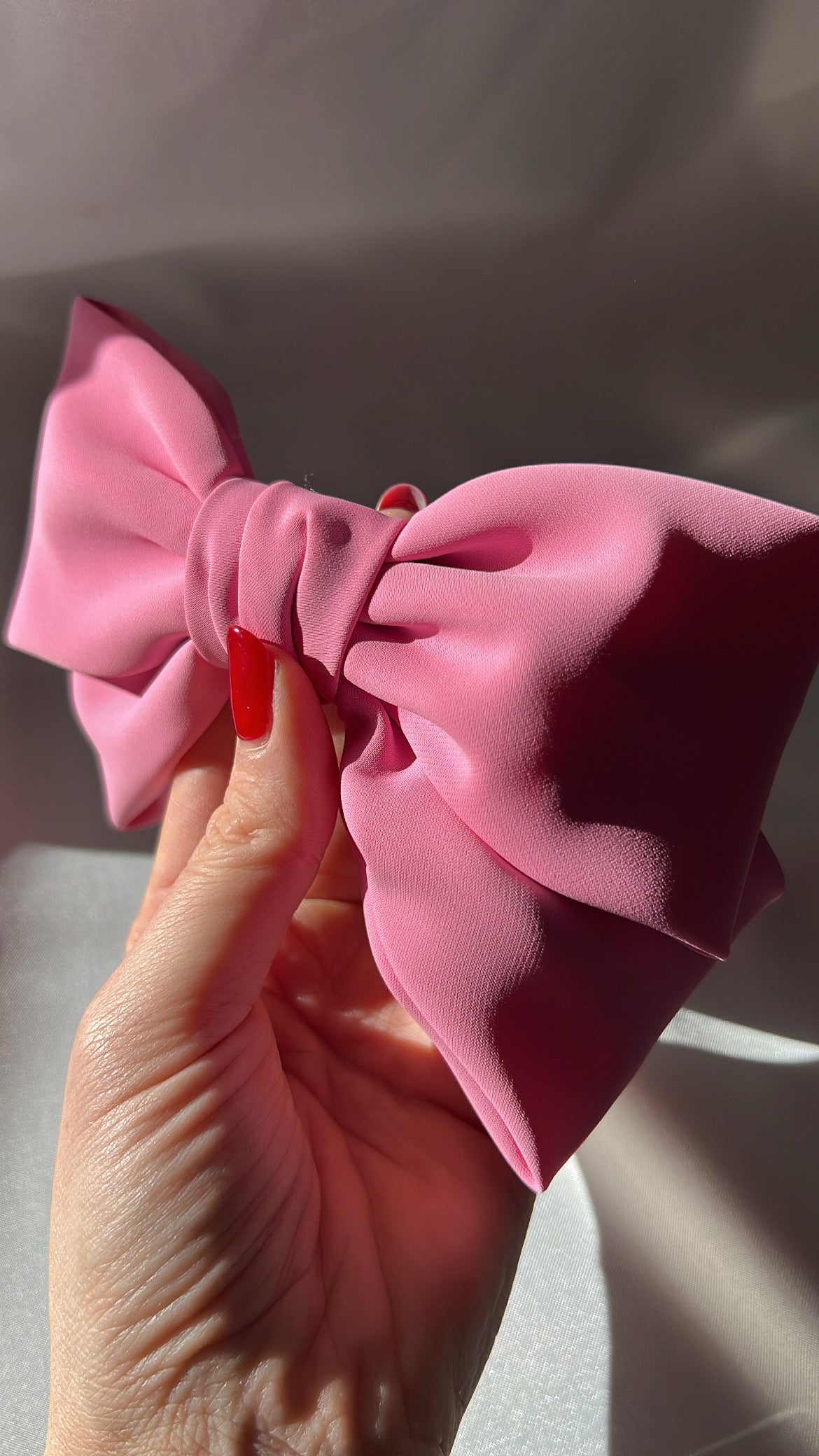 Sara pink bow