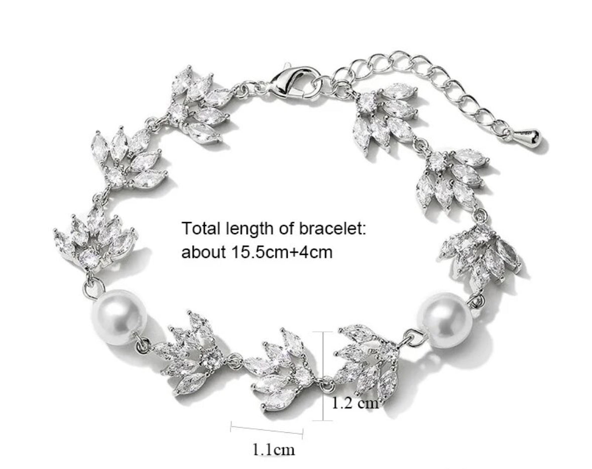 Maisy silver pearl bracelet  