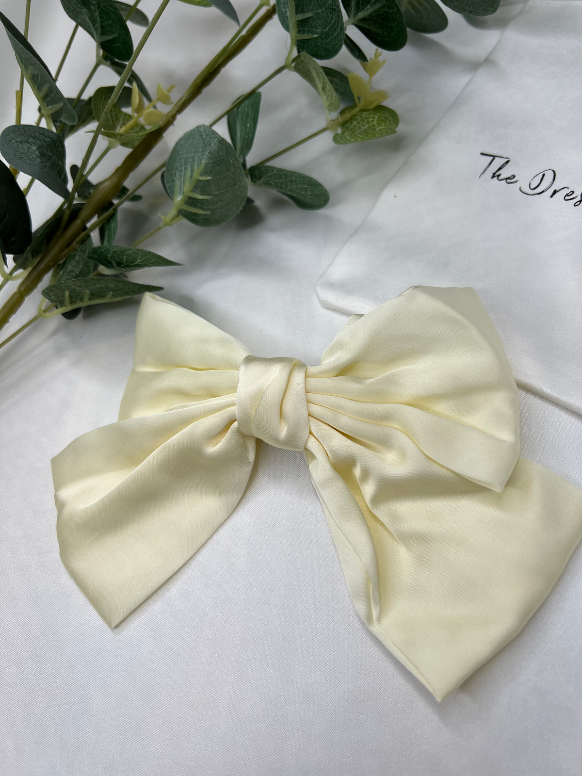 Pippa cream satin bow 