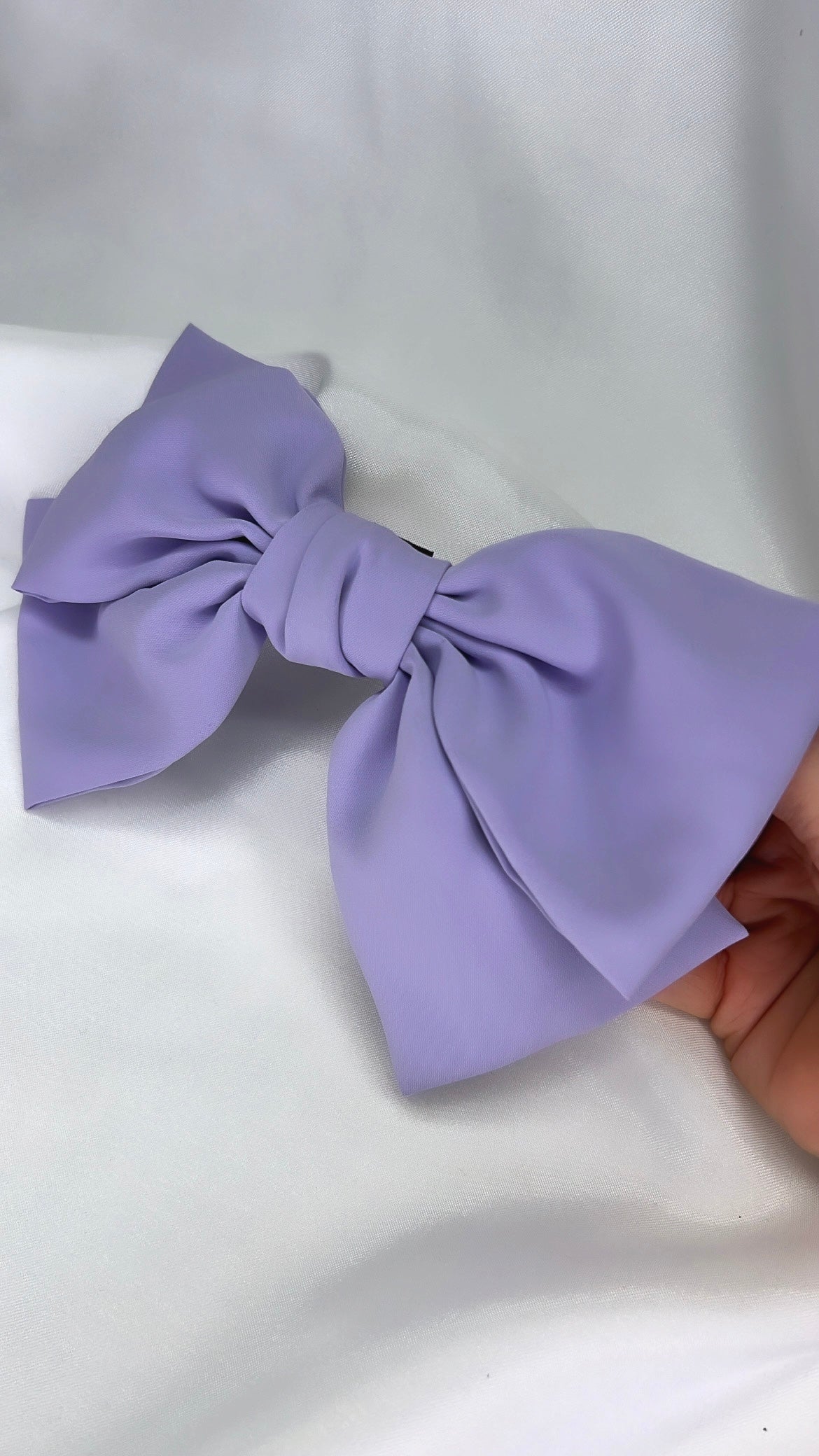 Sara lilac bow