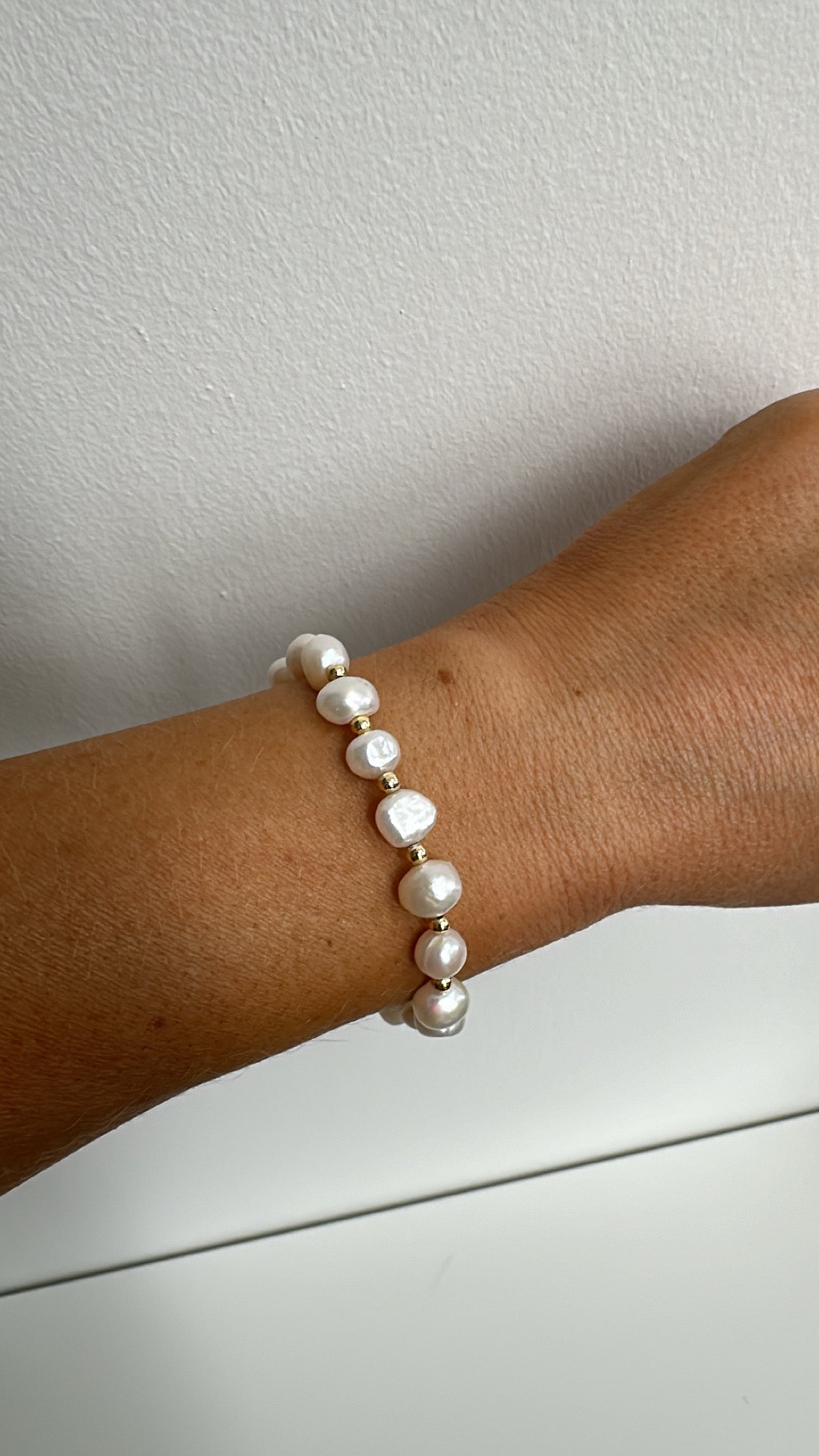 Millie pearl bracelet 
