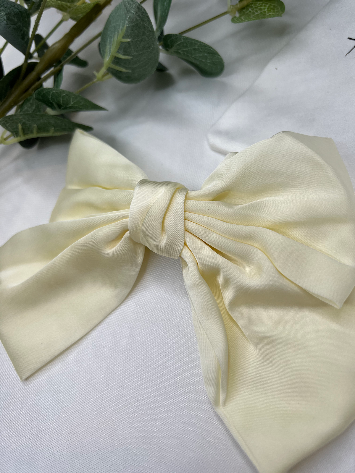 Pippa cream satin bow 