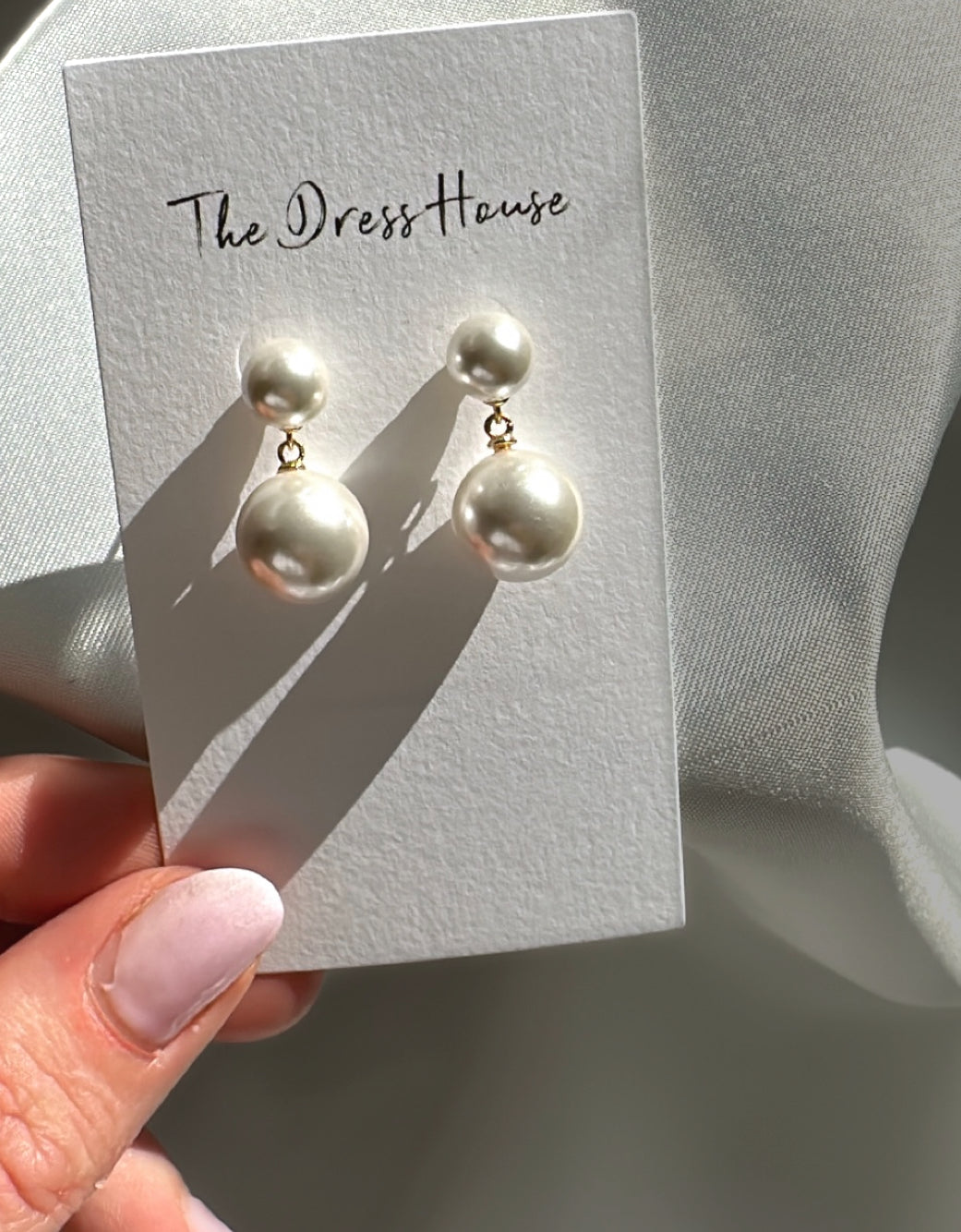 Calina - Pearl Gold Earring