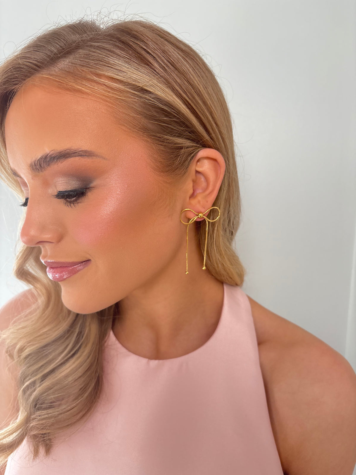 Bailey - Gold Bow Earring