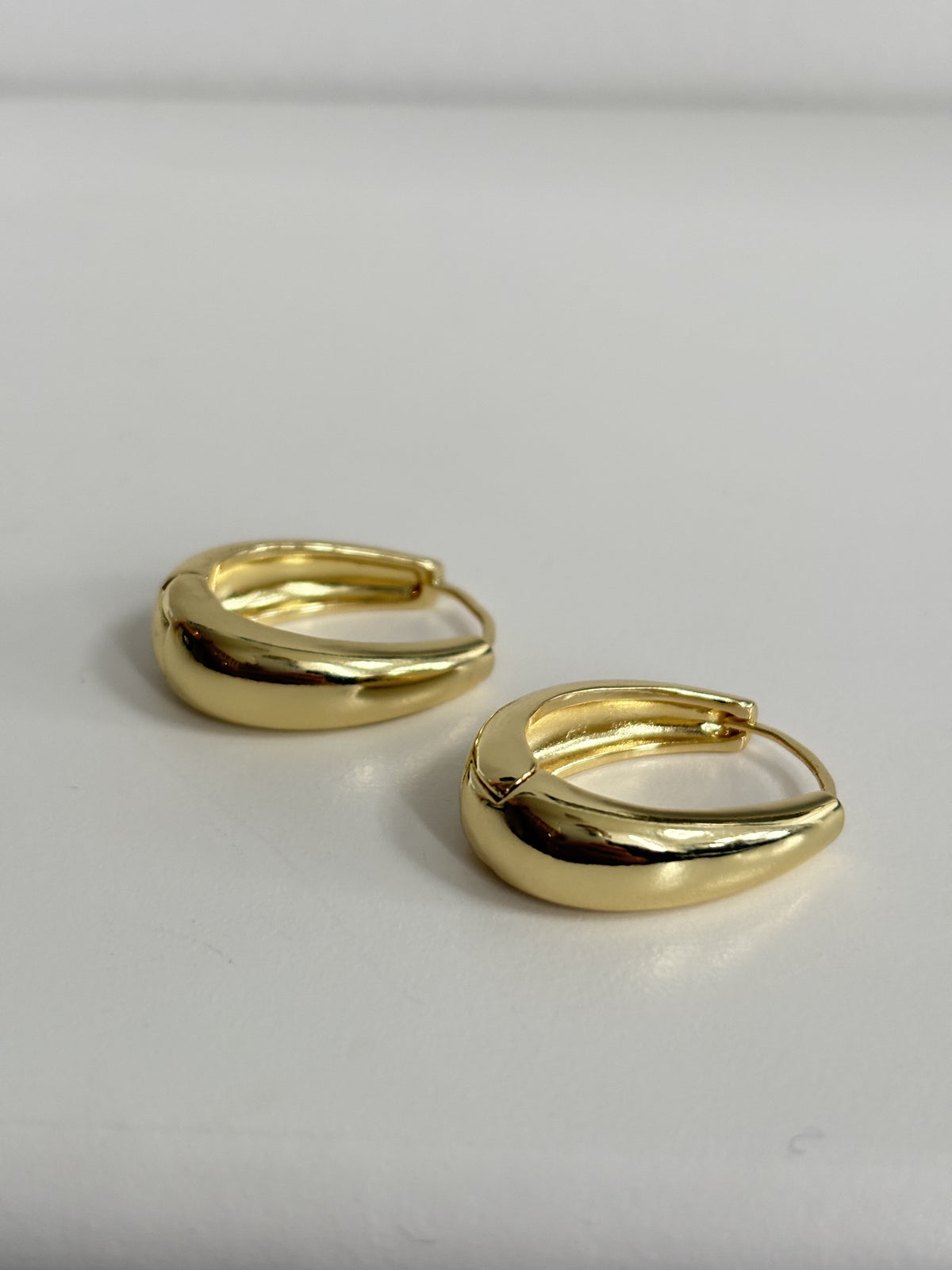 Alexius - Gold Hoop Earring