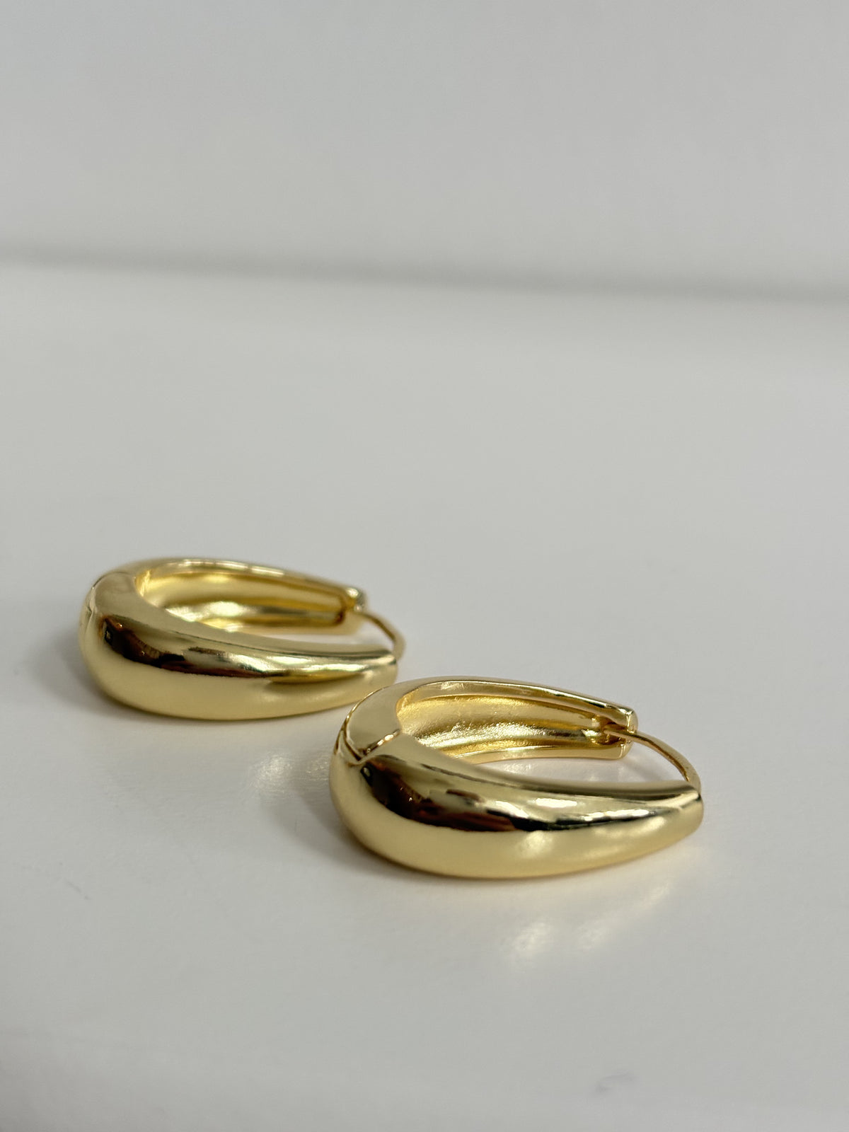 Alexius - Gold Hoop Earring