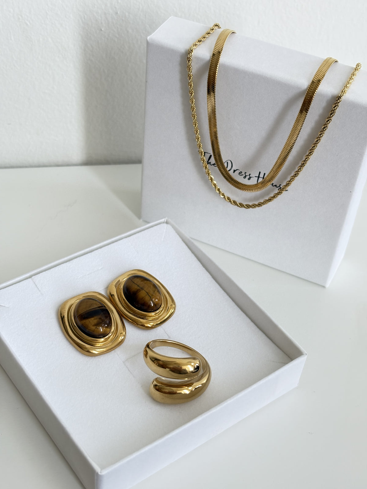 Dress House GIFT BOX - Gold Necklace Bracelet Earring